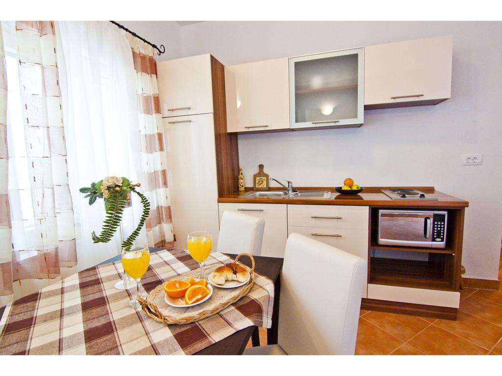 Apartments Cambi Kaštela Habitación foto