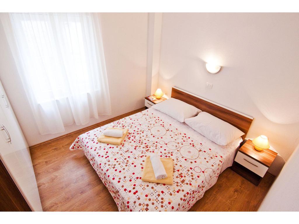 Apartments Cambi Kaštela Habitación foto