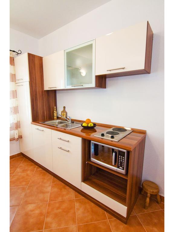 Apartments Cambi Kaštela Habitación foto